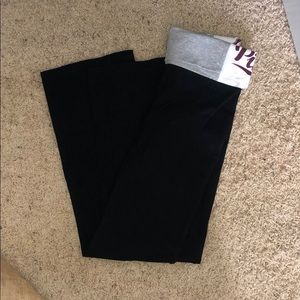 VS PINK yoga pants